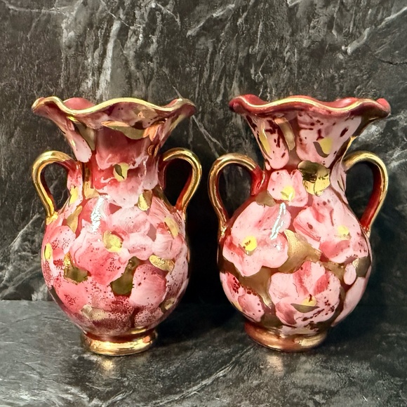 Miniature Floral Vases (2) - Picture 5 of 11